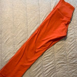 Lululemon cropped leggings terra orange (I think!), size 4